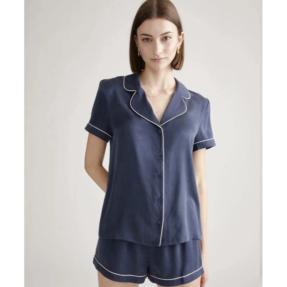 Quince 100% Washable Silk Pajama Set Blue Contrast Trim Shirt & Shorts Sz S Luxe